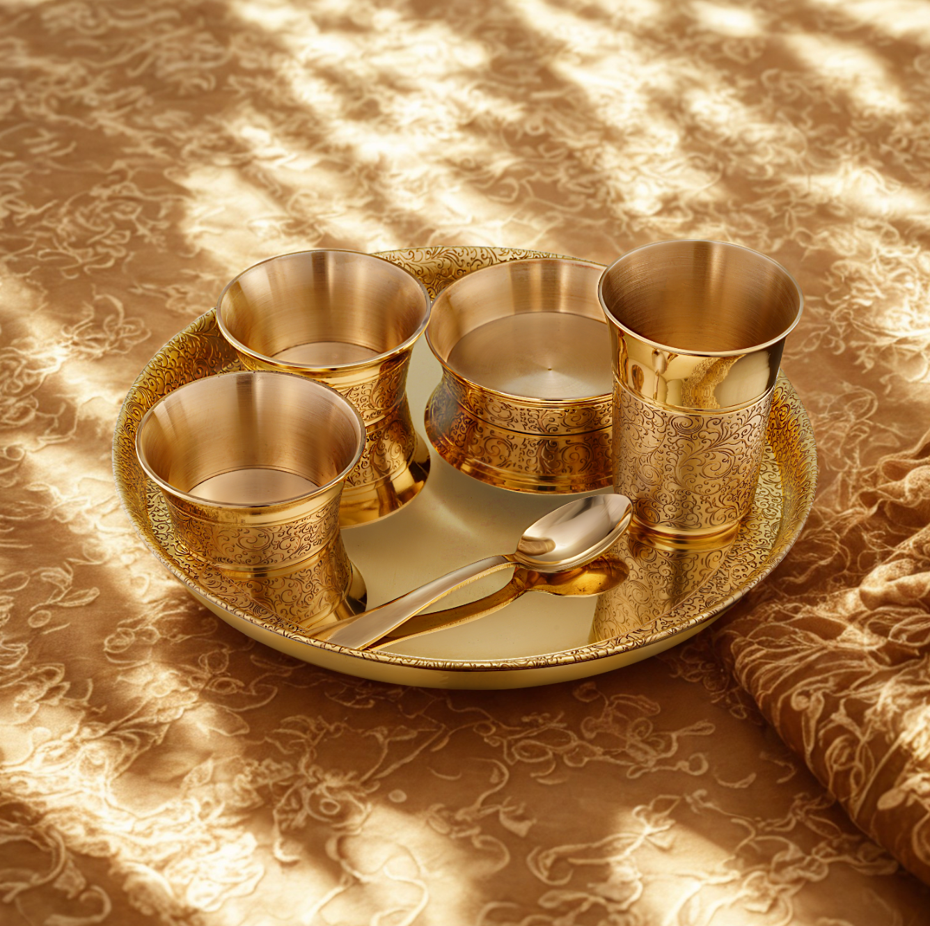 Heritage Thaali Set | 6-Piece Pure Brass Dinner Set